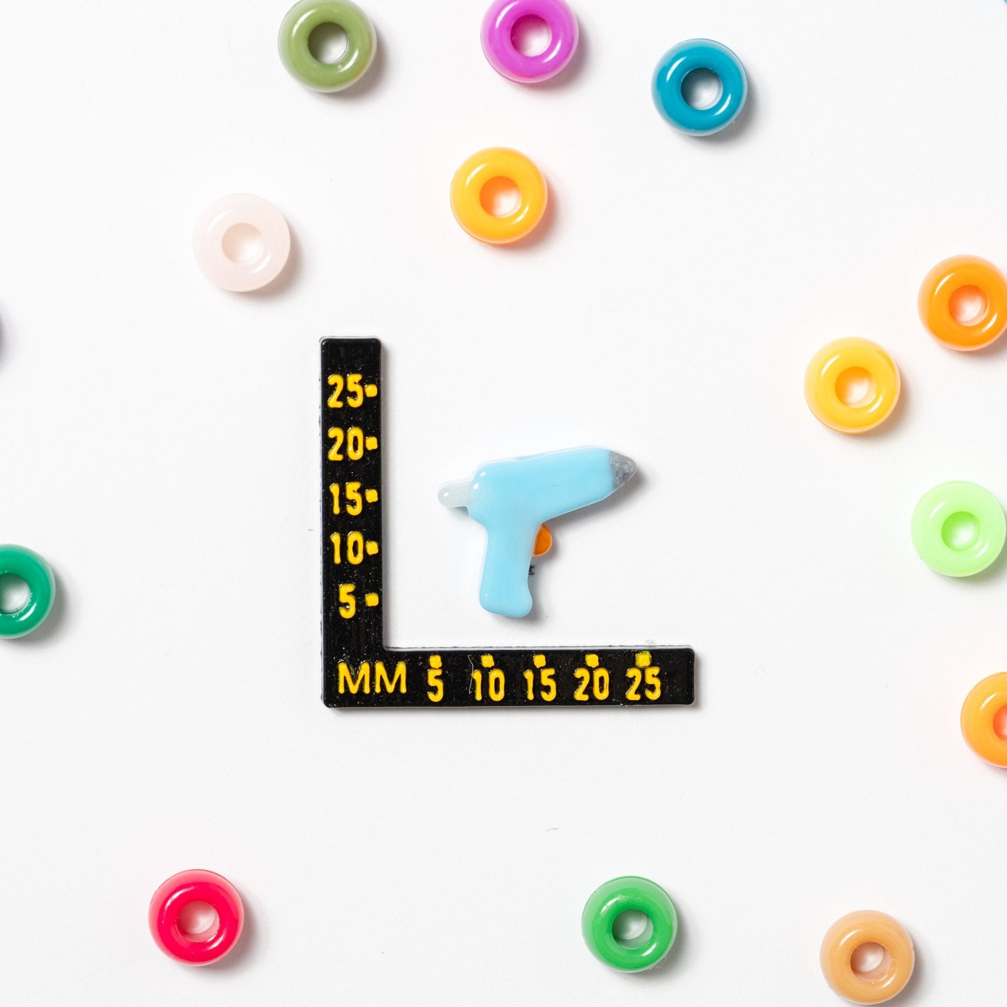 Hot Glue Gun Beads (JB x @campwonderlandshop) - Jelli Bead Kandi Beads